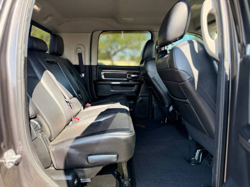 2017 RAM 3500 Laramie