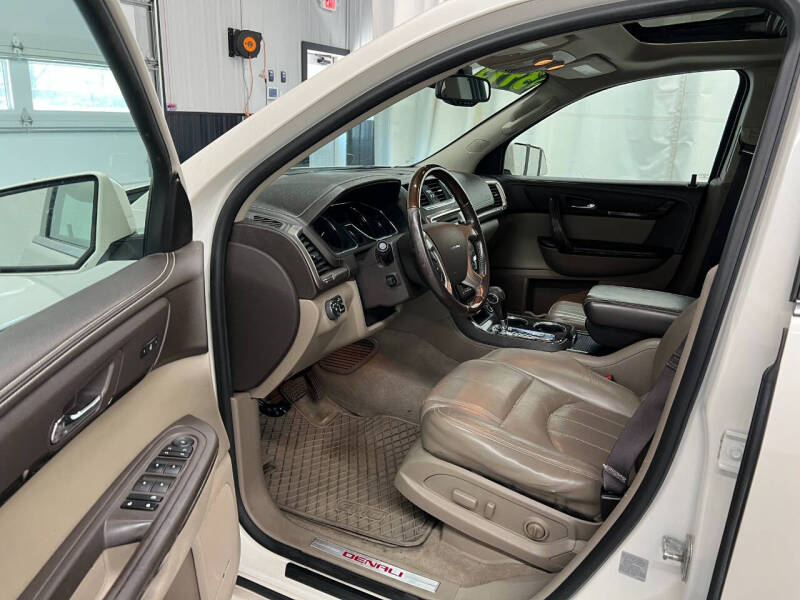 2014 GMC Acadia Denali