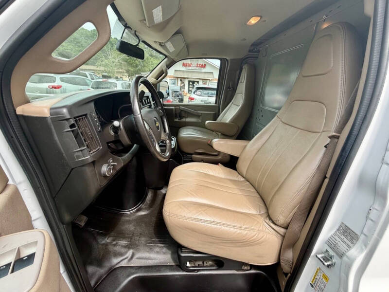 2019 Chevrolet Express 2500