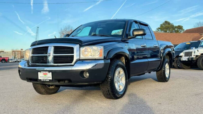 2005 Dodge Dakota SLT