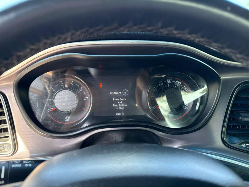 2019 Dodge Challenger SXT