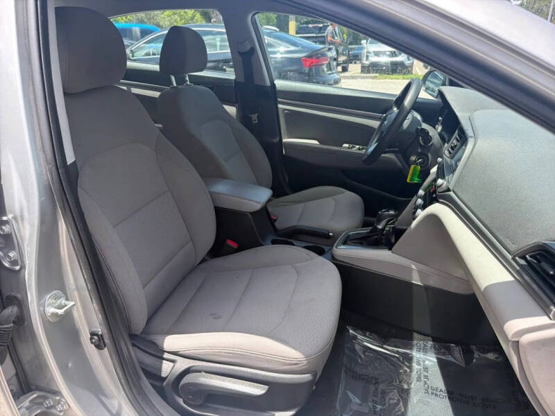 2020 Hyundai Elantra