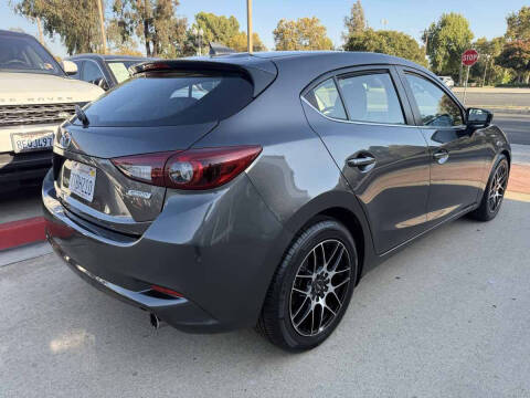 2017 Mazda MAZDA3 Grand Touring