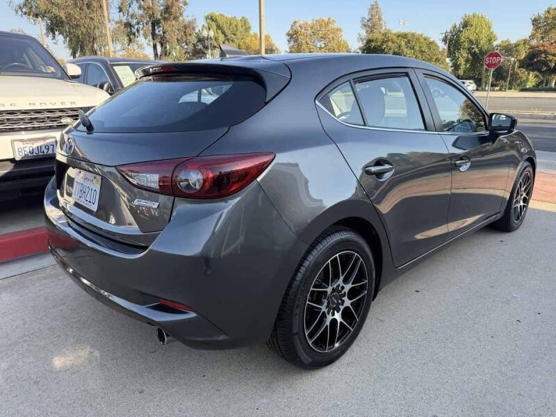 2017 Mazda MAZDA3 Grand Touring