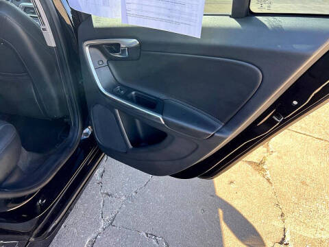 2016 Volvo V60 T5 Drive-E Premier