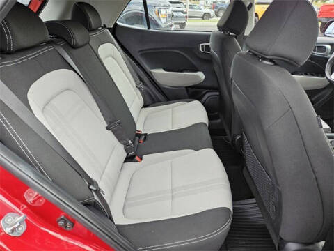 2024 Hyundai Venue SEL