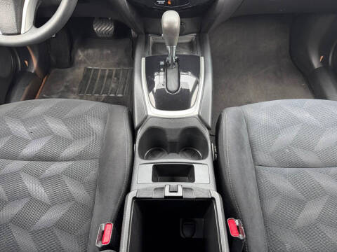 2014 Nissan Rogue SV