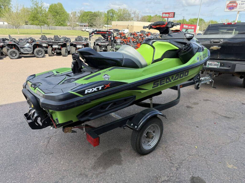 2020 Sea-Doo RXTX 300