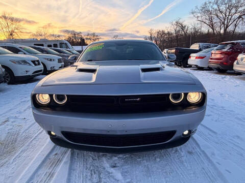 2016 Dodge Challenger SXT