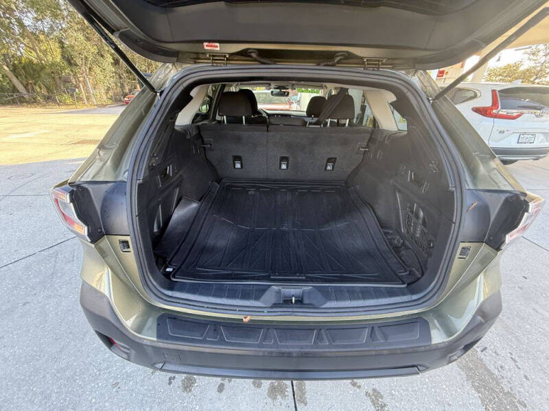 2022 Subaru Outback Premium