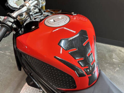 2019 BMW S 1000 R
