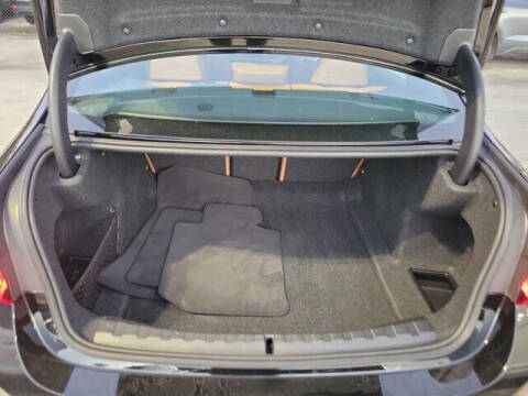 2025 BMW 3 Series 330i