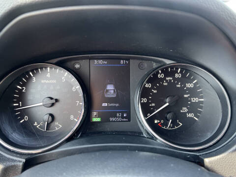 2020 Nissan Rogue SV