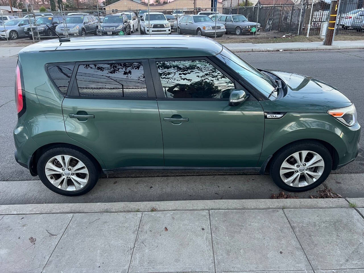 2014 Kia Soul for sale at AUTO 4 LESS in Fresno, CA