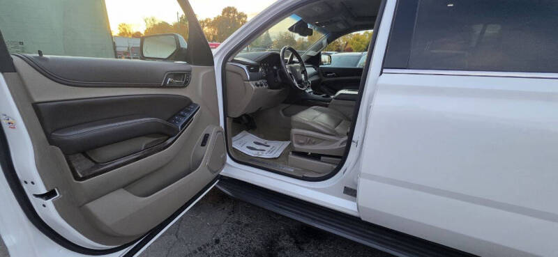 2016 Chevrolet Suburban LT