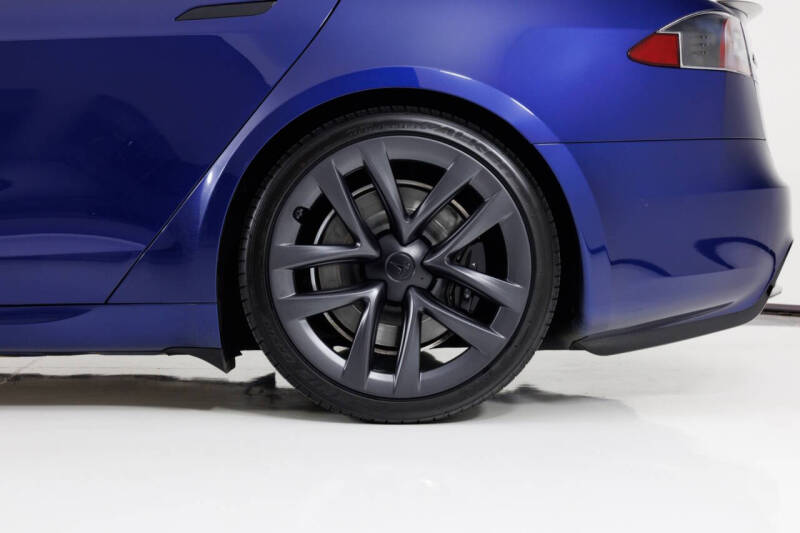 2022 Tesla Model S Plaid