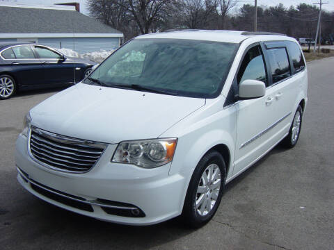 2015 Chrysler Town and Country for sale at North South Motorcars in Seabrook NH