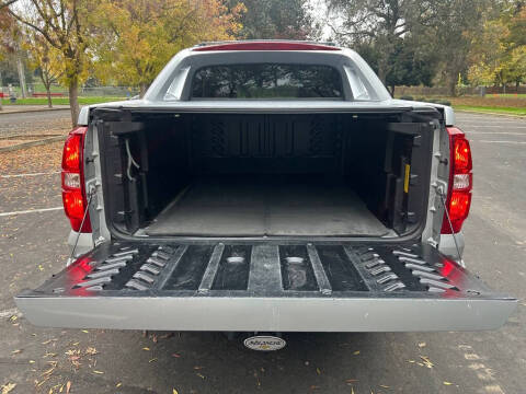 2013 Chevrolet Avalanche LT Black Diamond