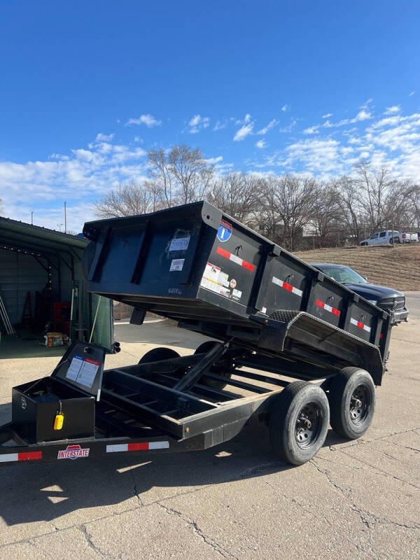 2025 Interstate xtra dump