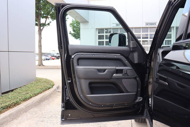 2022 Land Rover Defender 110 X