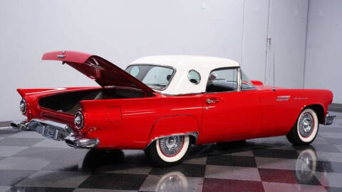 1957 Ford Thunderbird