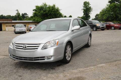 2007 Toyota Avalon for sale at RICHARDSON MOTORS in Anderson SC