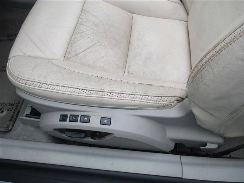 2009 Volvo C70 T5