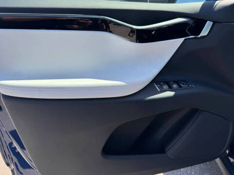 2020 Tesla Model X