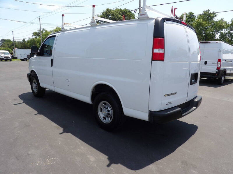 2023 Chevrolet Express 3500