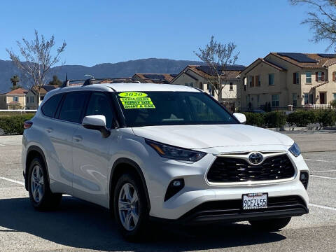 2020 Toyota Highlander for sale at Esquivel Auto Depot in Rialto CA
