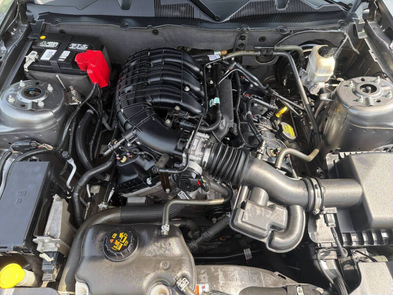 2013 Ford Mustang V6