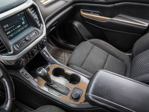 2019 GMC Acadia SLE-2