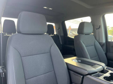 2021 Chevrolet Silverado 1500 for sale at A & V MOTORS in Hidalgo TX