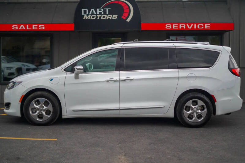 2018 Chrysler Pacifica Hybrid Limited