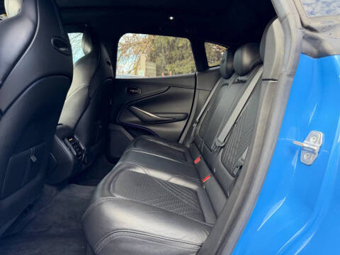 2021 Aston Martin DBX