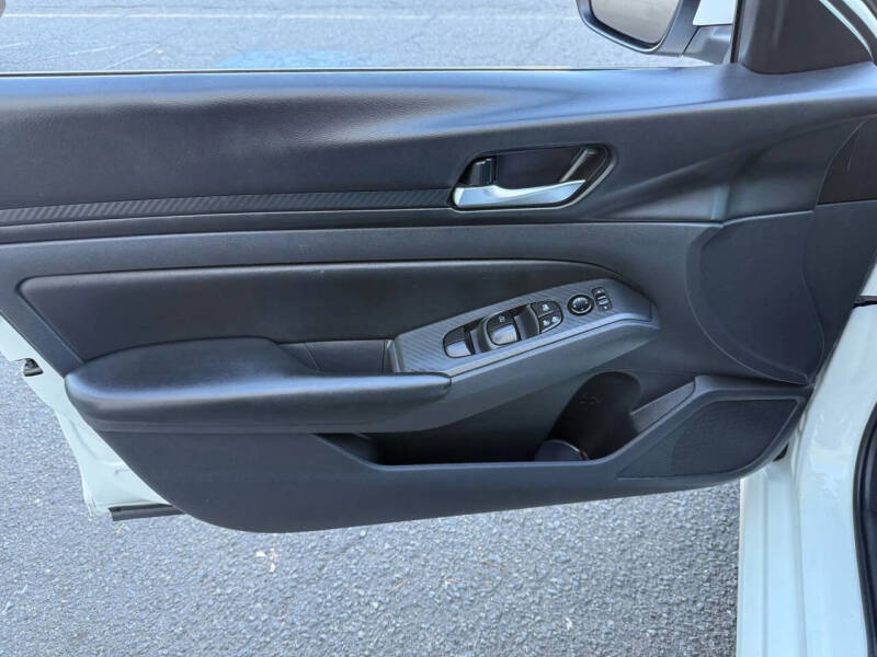 2022 Nissan Altima 2.5 S