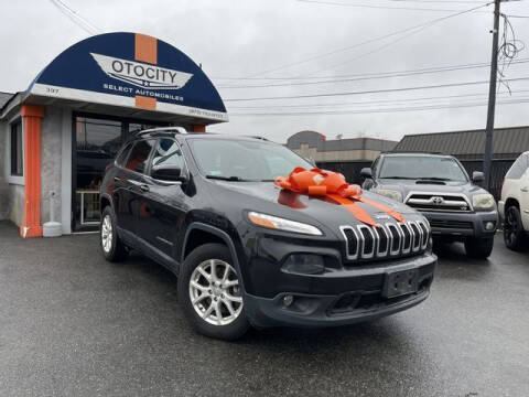 2015 Jeep Cherokee for sale at OTOCITY in Totowa NJ