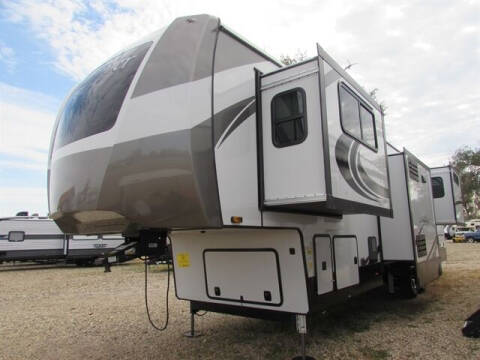 2022 Forest River F391FLRB