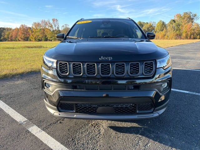 2026 Jeep Compass Latitude Altitude