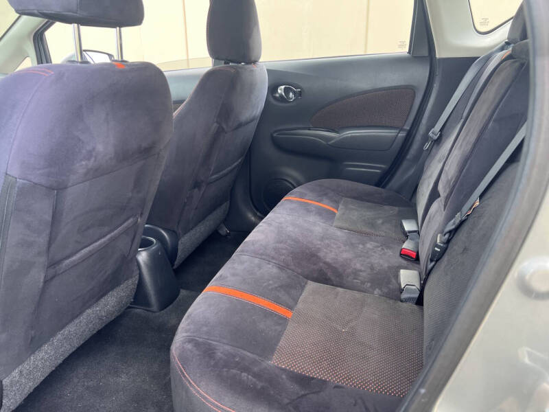 2015 Nissan Versa Note SR