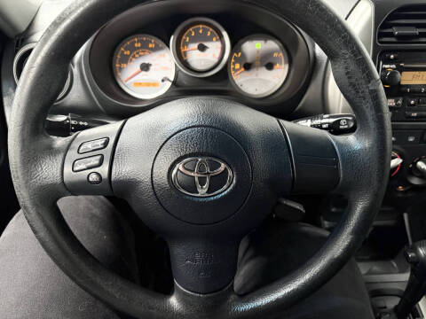 2004 Toyota RAV4