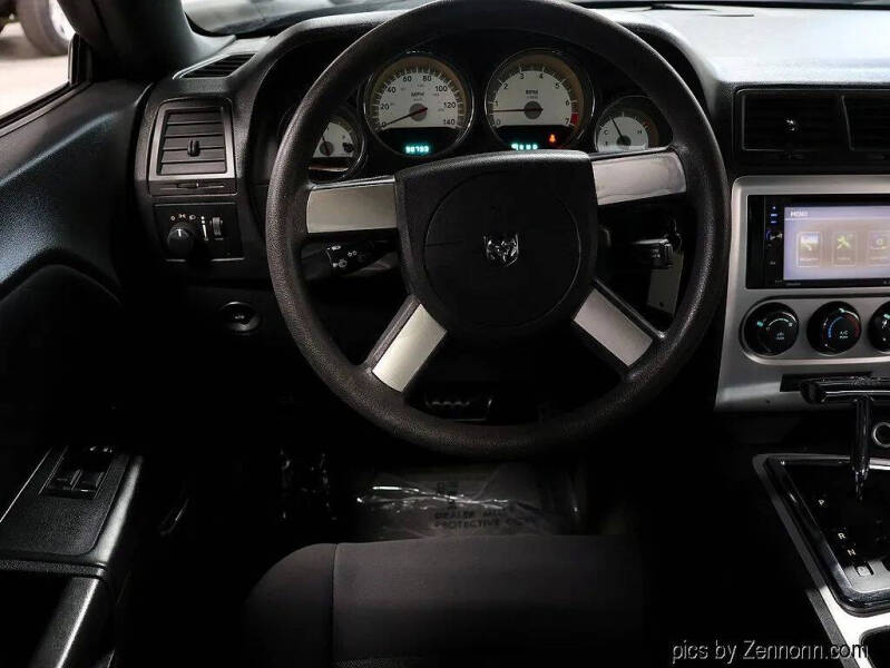 2010 Dodge Challenger SE