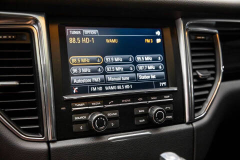 2016 Porsche Macan S