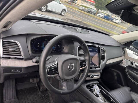 2024 Volvo XC90 Recharge T8 Ultimate Bright Theme 7P