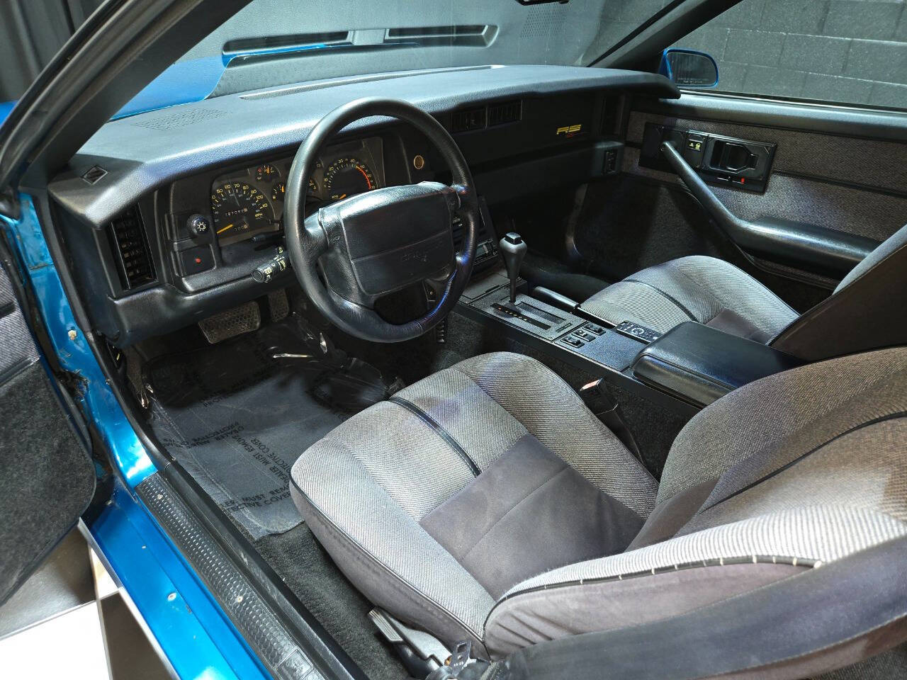 1992 Chevrolet Camaro 9
