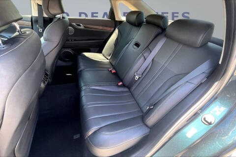 2022 Genesis G80
