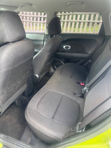 2018 Kia Soul +