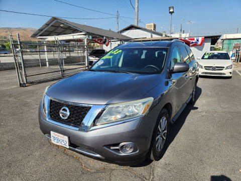 2015 Nissan Pathfinder S