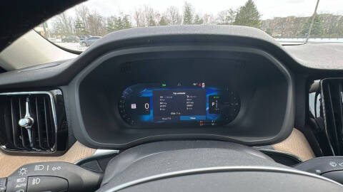 2026 Volvo XC60 T8 Plus