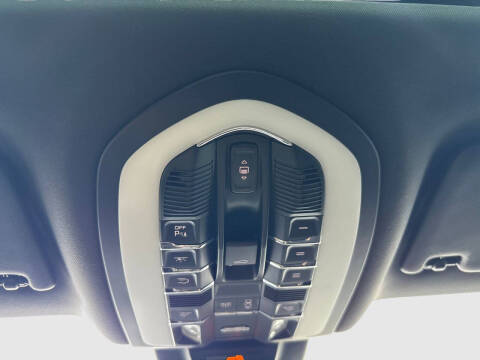 2020 Porsche Macan